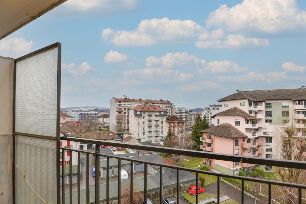 Nice Apartment With Balcony Very Close To The City Center Анси Екстериор снимка