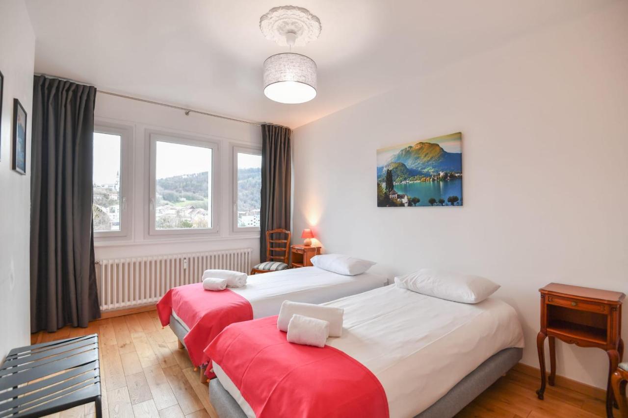 Nice Apartment With Balcony Very Close To The City Center Анси Екстериор снимка