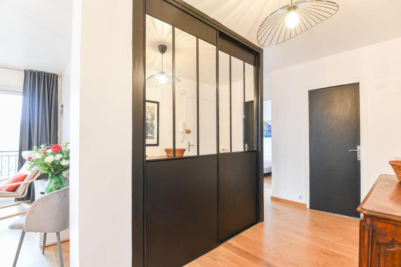 Nice Apartment With Balcony Very Close To The City Center Анси Екстериор снимка